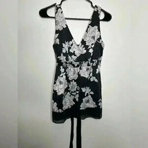 White House Black Market 100% Silk Floral Tie Back Tank Size Small